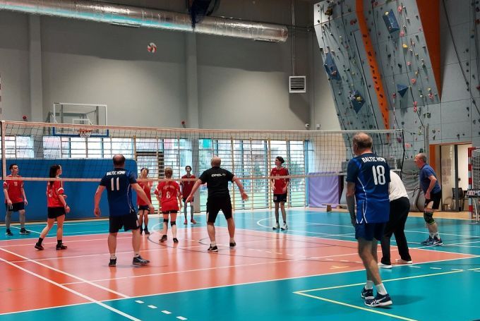 Siatkarski Turniej Pokoleń z WOŚP