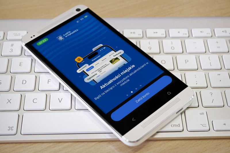 E-rewolucja z okresem przejściowym, czyli apka tylko dla Wyspiarzy